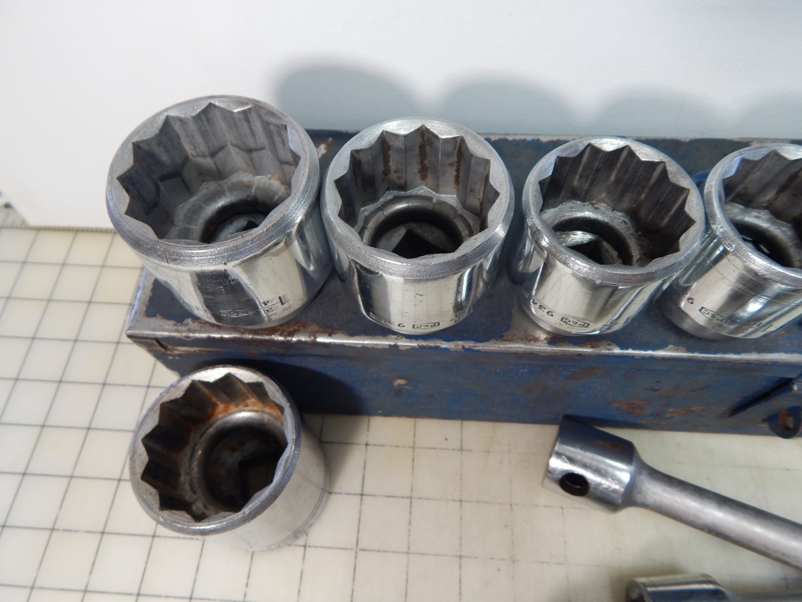 P&C PROTO PLUMB Socket Set 3/4″ Dr. 12pt. Ratchet Metal Box breaker 16pc.