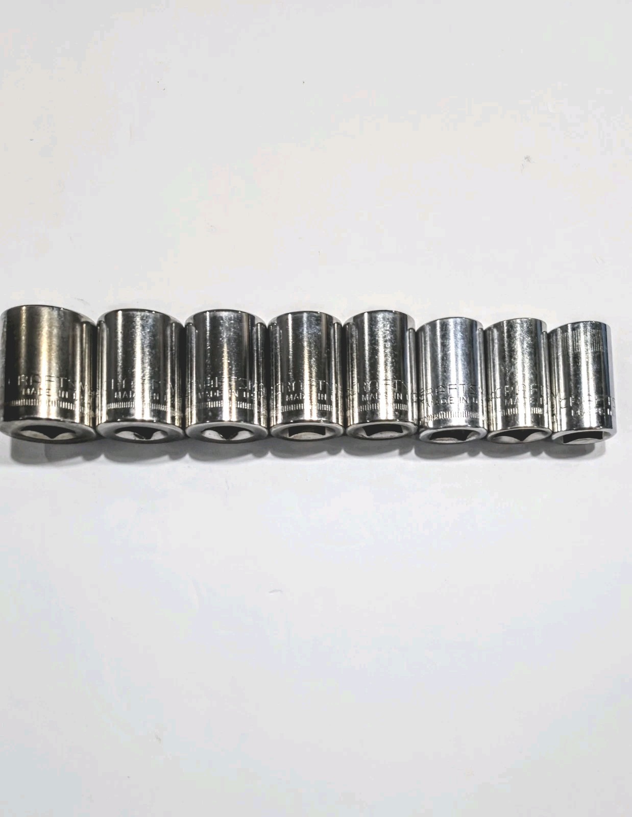Craftsman USA 8 pc Metric Socket Set – 1/2″ Drive**READ**