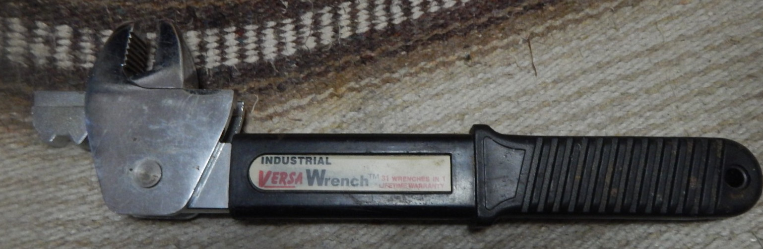 vintage industrial Versa Wrench adjustible type 5/8″-1 5/8″ chrome,tools