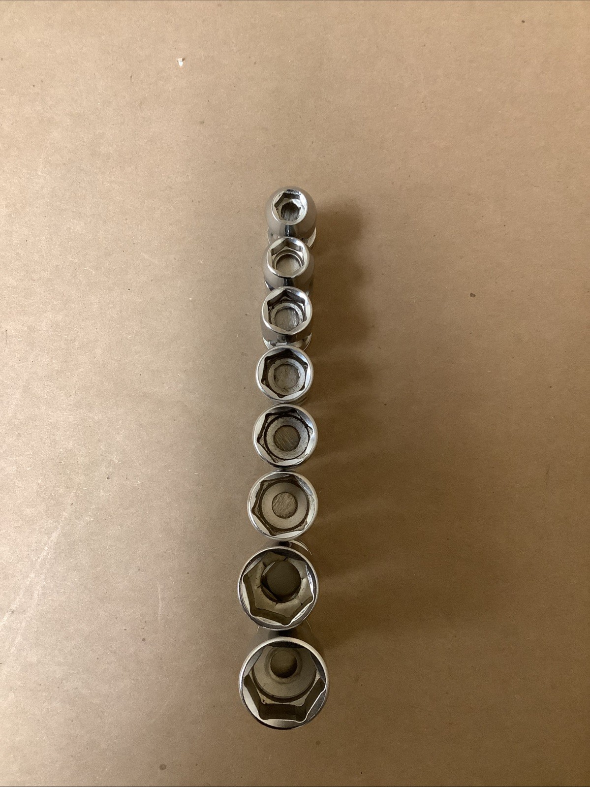 Snap On FS10A-FS24 8pc 3/8″ Drive SAE 6PT 5/16″-3/4″ Swivel Head Socket Set