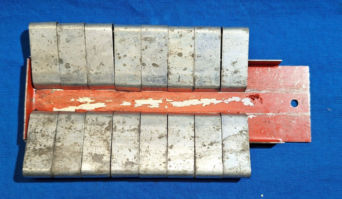 Vintage Oil Deflector Valve Adjustment Set V8 Engine Push Rod 16 pc