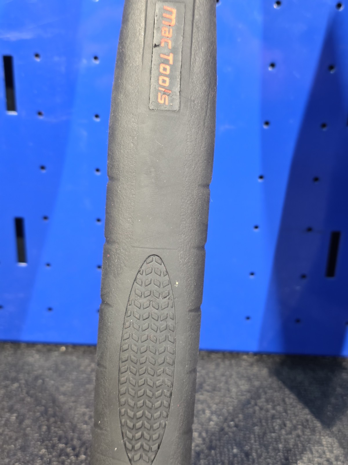MAC BH32AV 32oz Ball Peen and SH2AV 2lb Blacksmith Hammers Antivibe Soft Grip