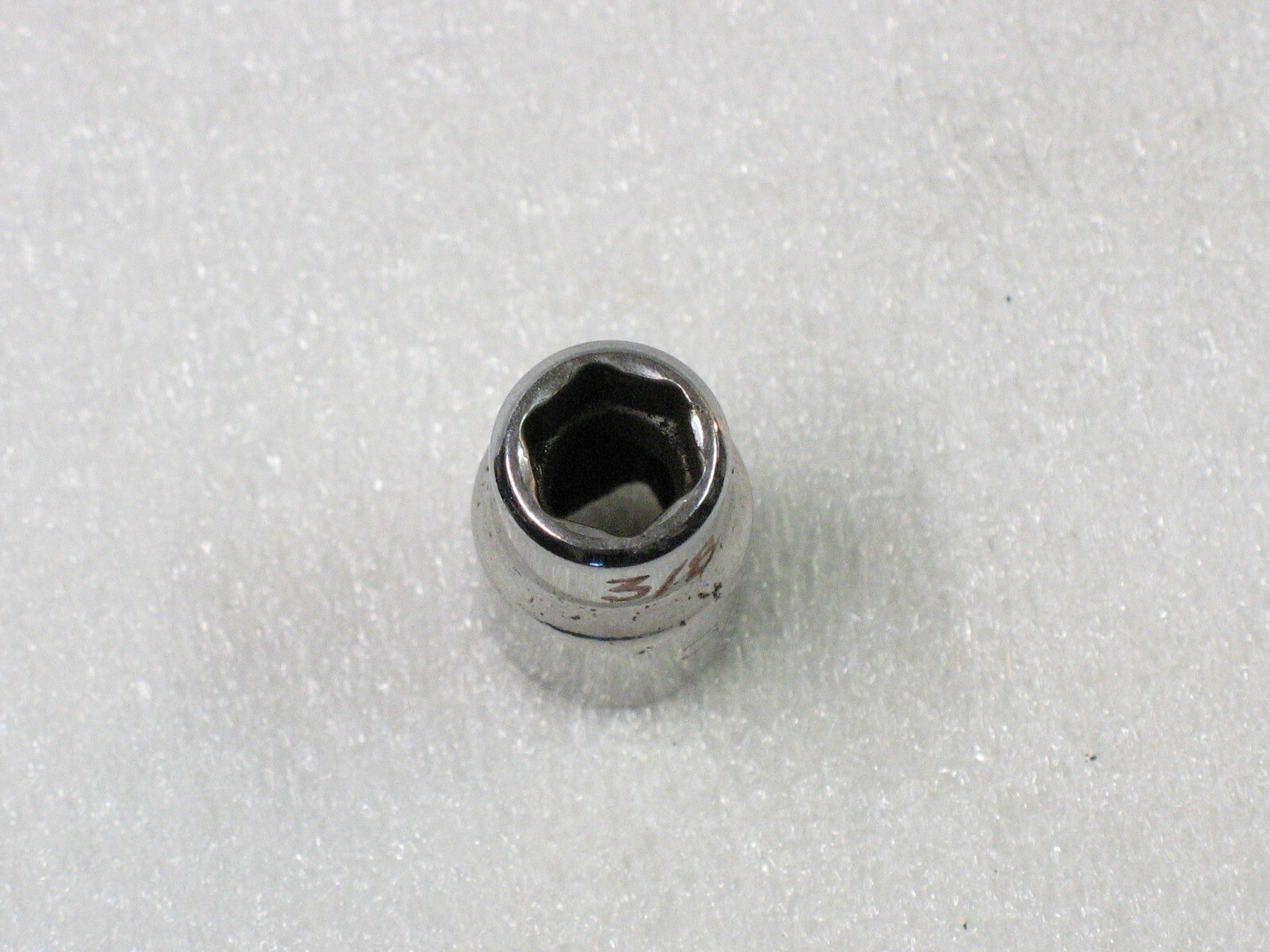 Matco Tools 3/8″ 3/8″ Drive 6 Point Shallow Chrome Socket B126A