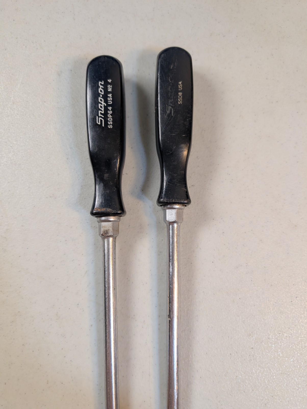 Snap-On SSDP64 #4 Phillips Screwdriver & SSD8 Flat Slotted Black Hard Handle USA