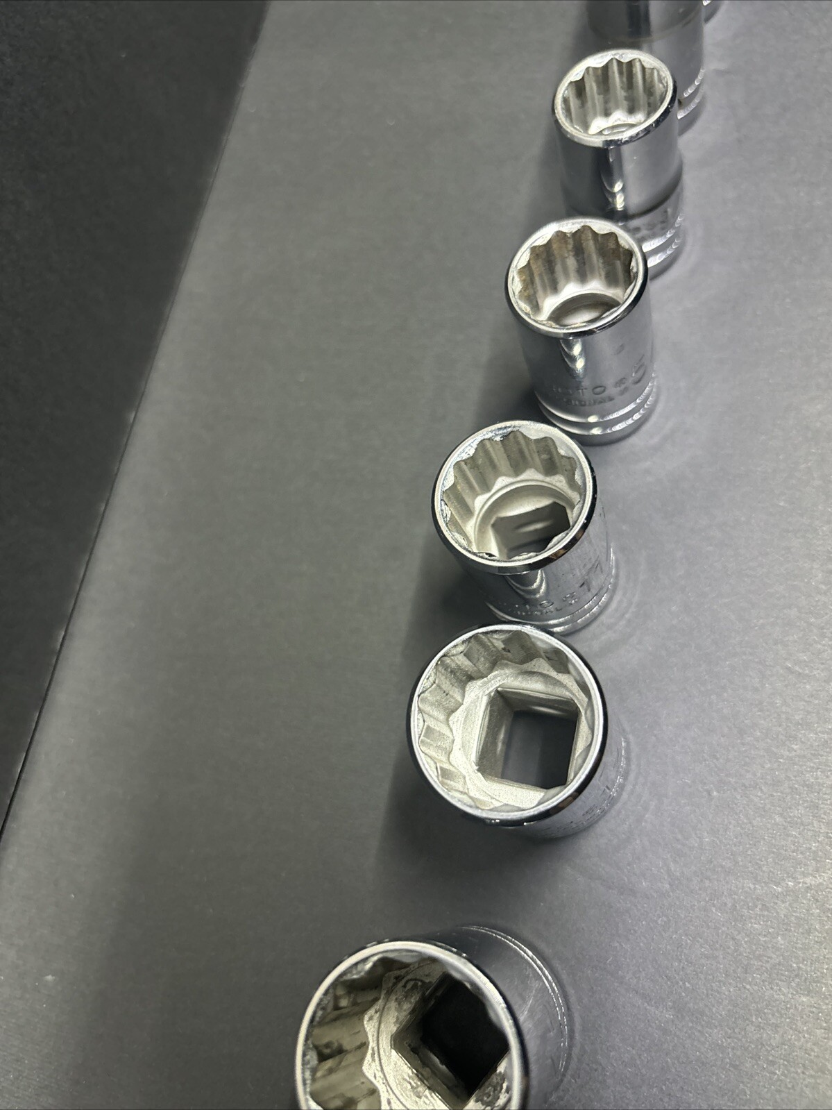 8 Proto 1/2″ Drive 7/8, 15/16, 13/16, 11/16, 9/16 SAE Sockets Chrome 12 Pt USA