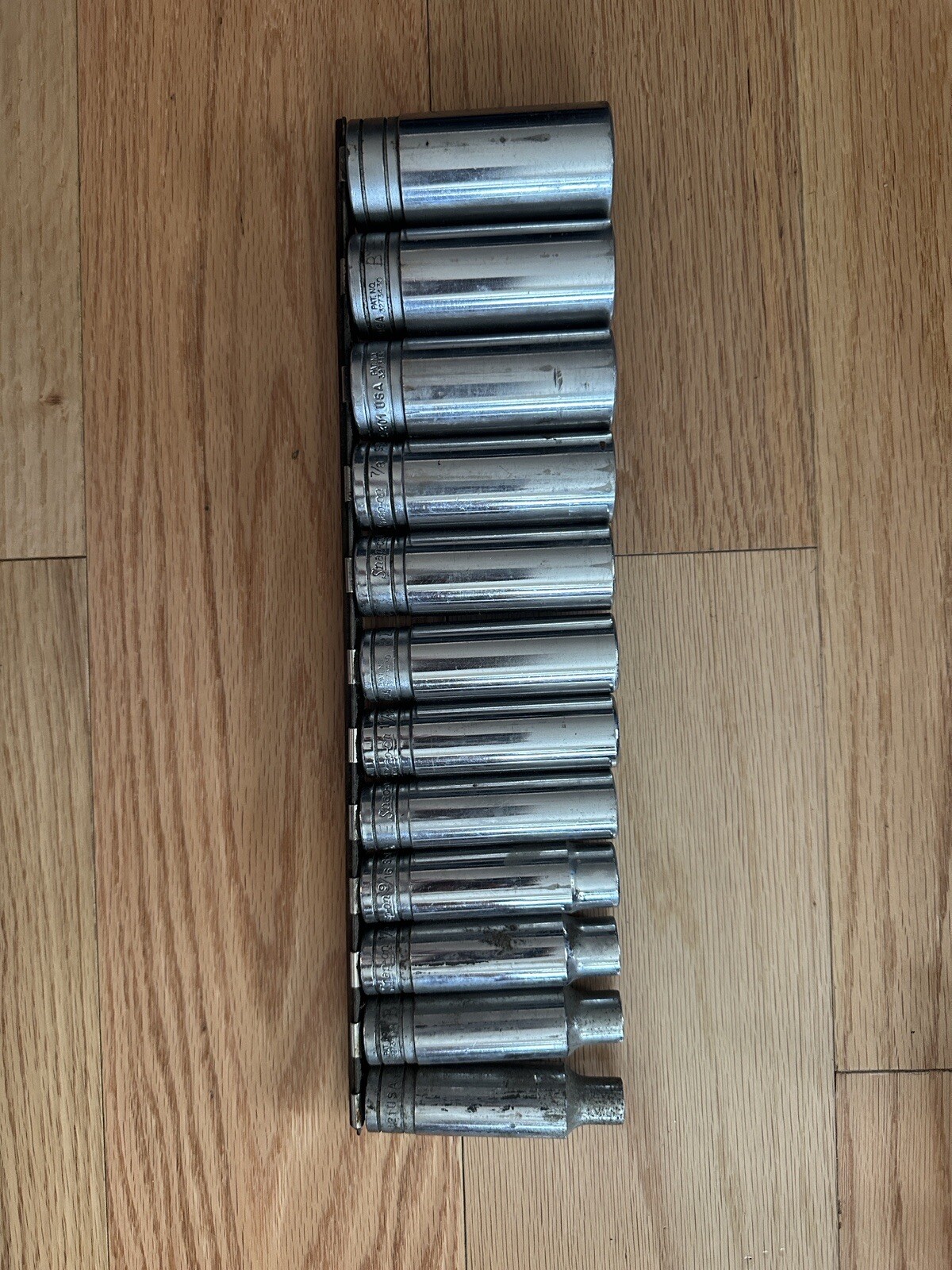 SNAP-ON 12PC Socket Set (see description for measurements)