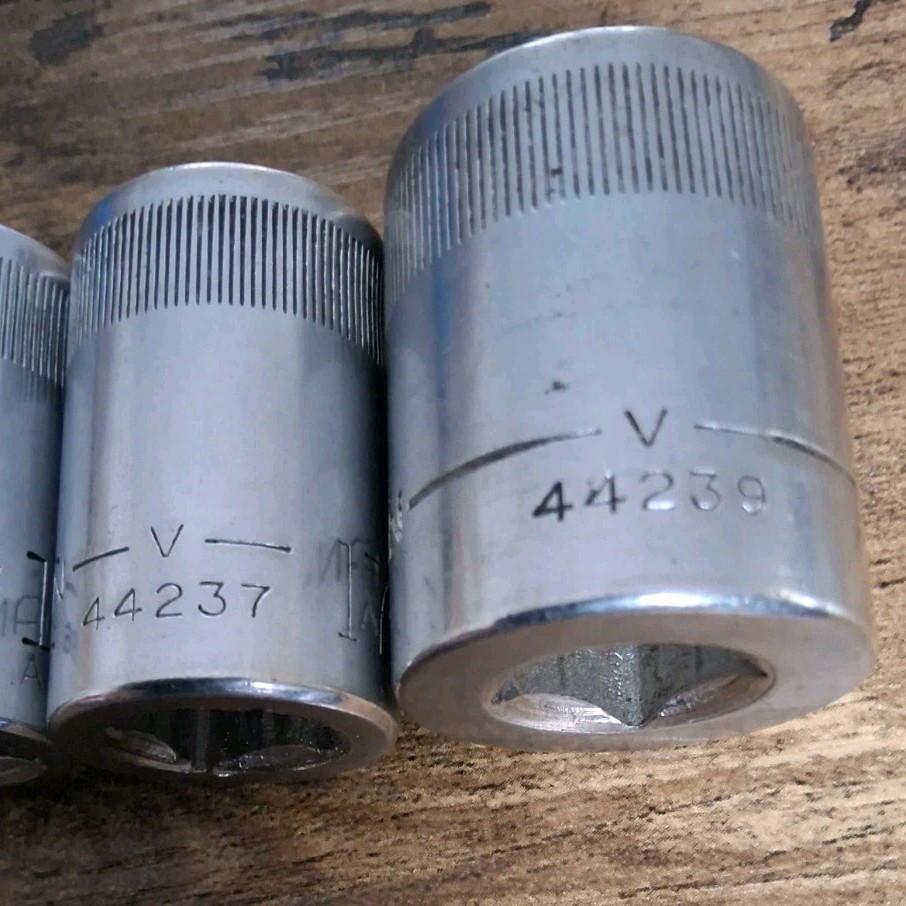 Lot Of 6 Craftsman V Metric 12 Point 1/2″ Drive Sockets 13,14,15,16,17&22mm