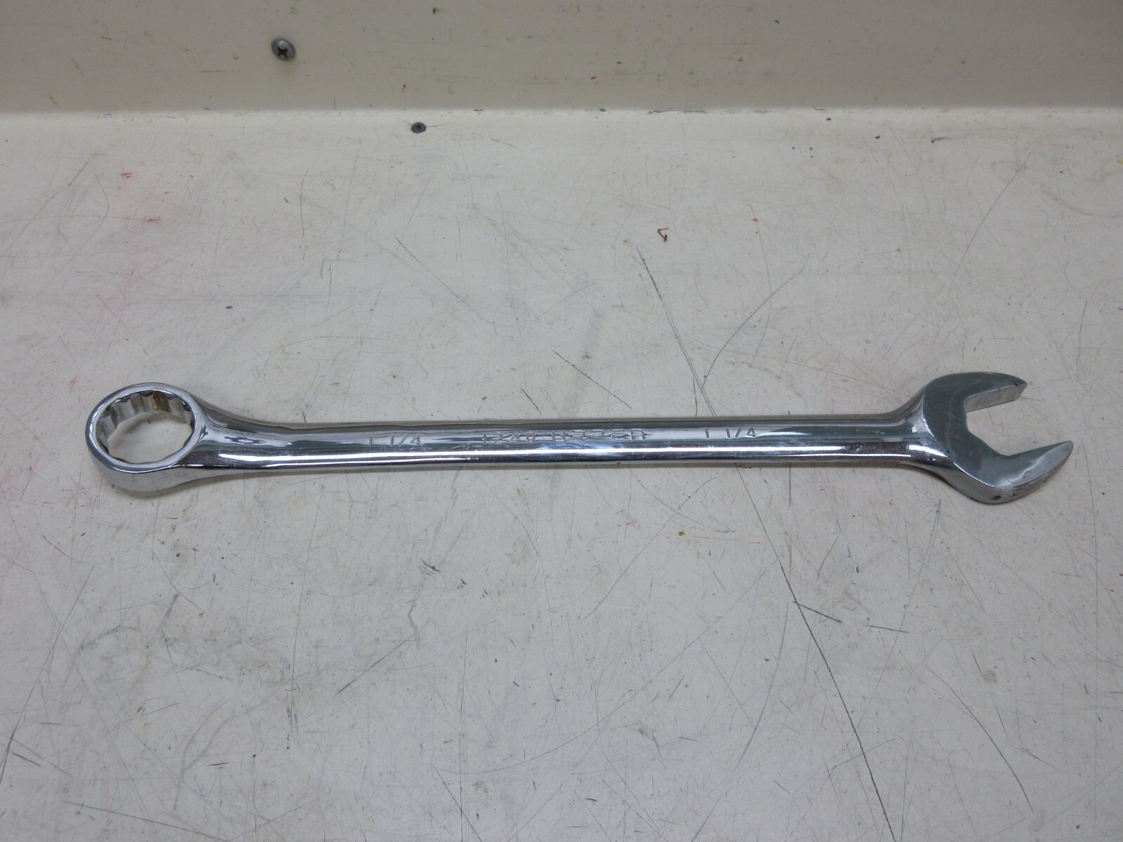 Urrea 1240 1-1/4″ 12 Point Chrome Combination Wrench Used Free Shipping