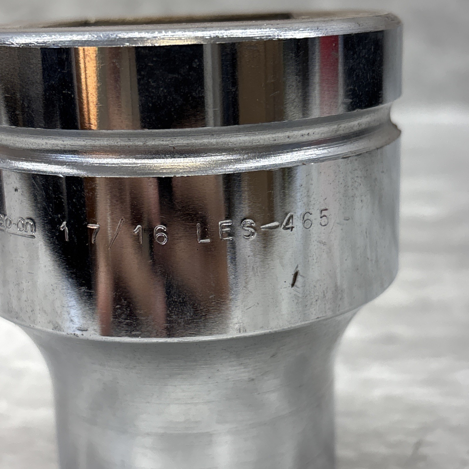 Snap-on Tools USA 1-1/2″ Drive Spline SAE 1-7/16” Socket LES-465
