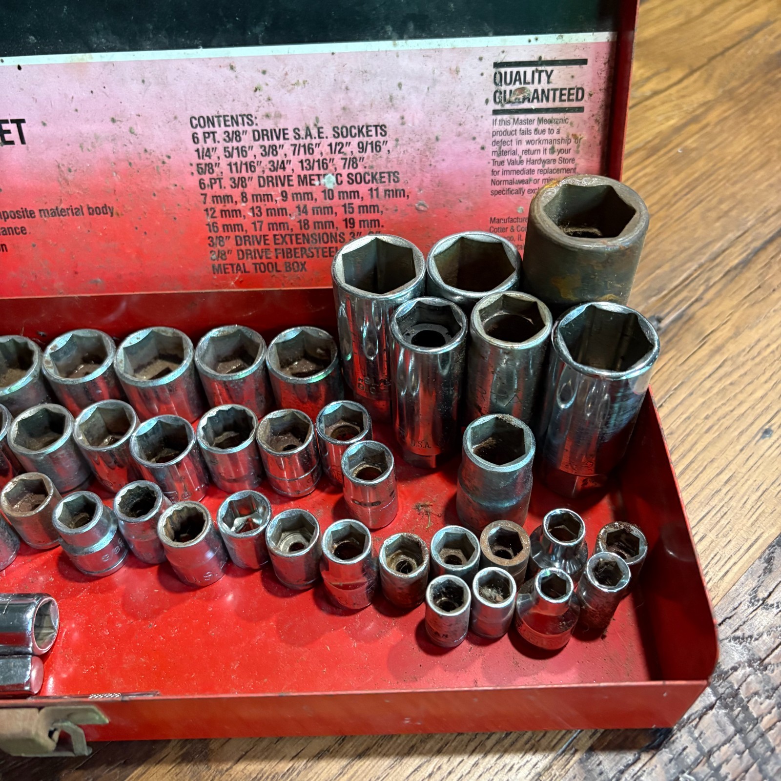 53 Socket Set Plus Two Ratchets Mixed
