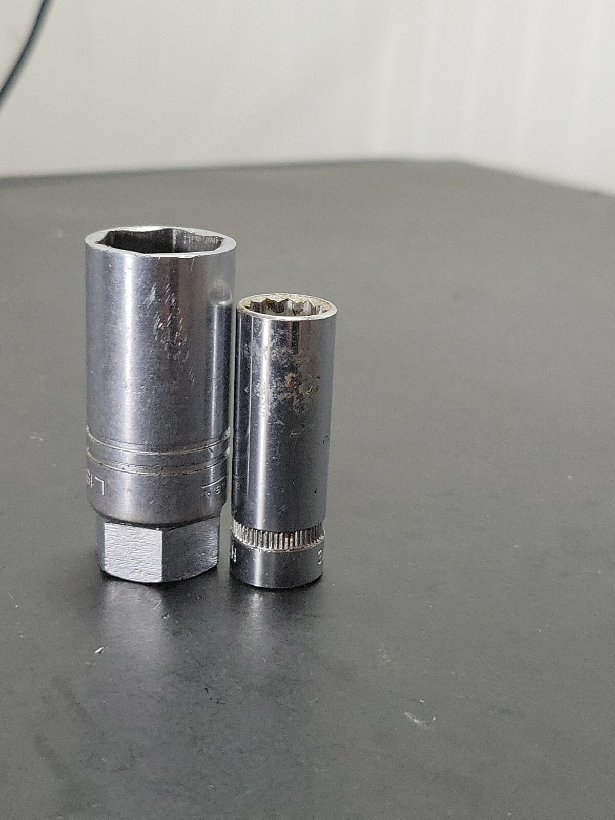 Wizard USA Deep Sockets 1/2″ H2631 13/16″ SAE 3/8″ Drive 12 Point 6 Point L1516