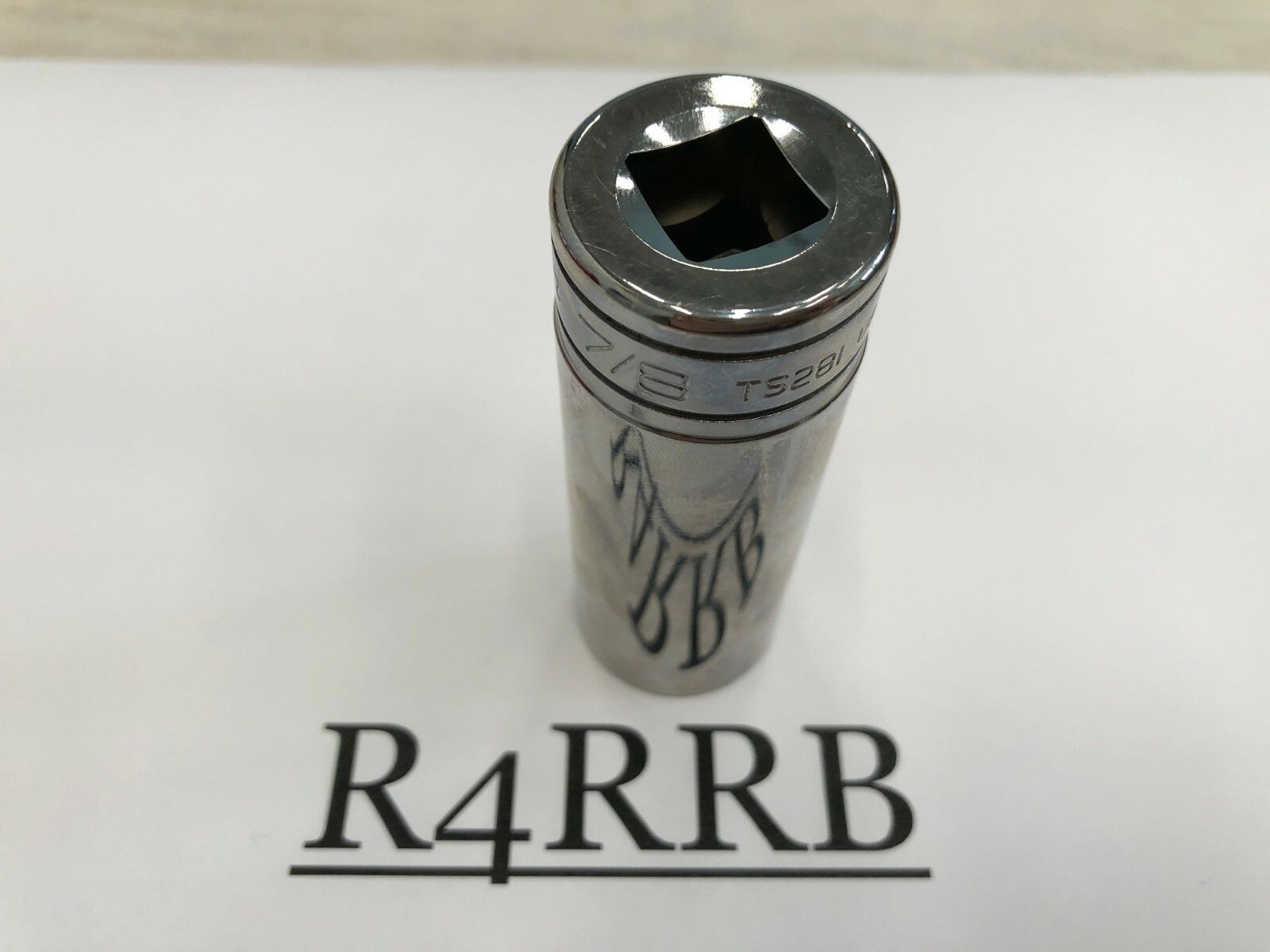 Snap-on Tools USA NEW 1/2″ Drive 7/8″ SAE Deep 6 Point Chrome Socket TS281