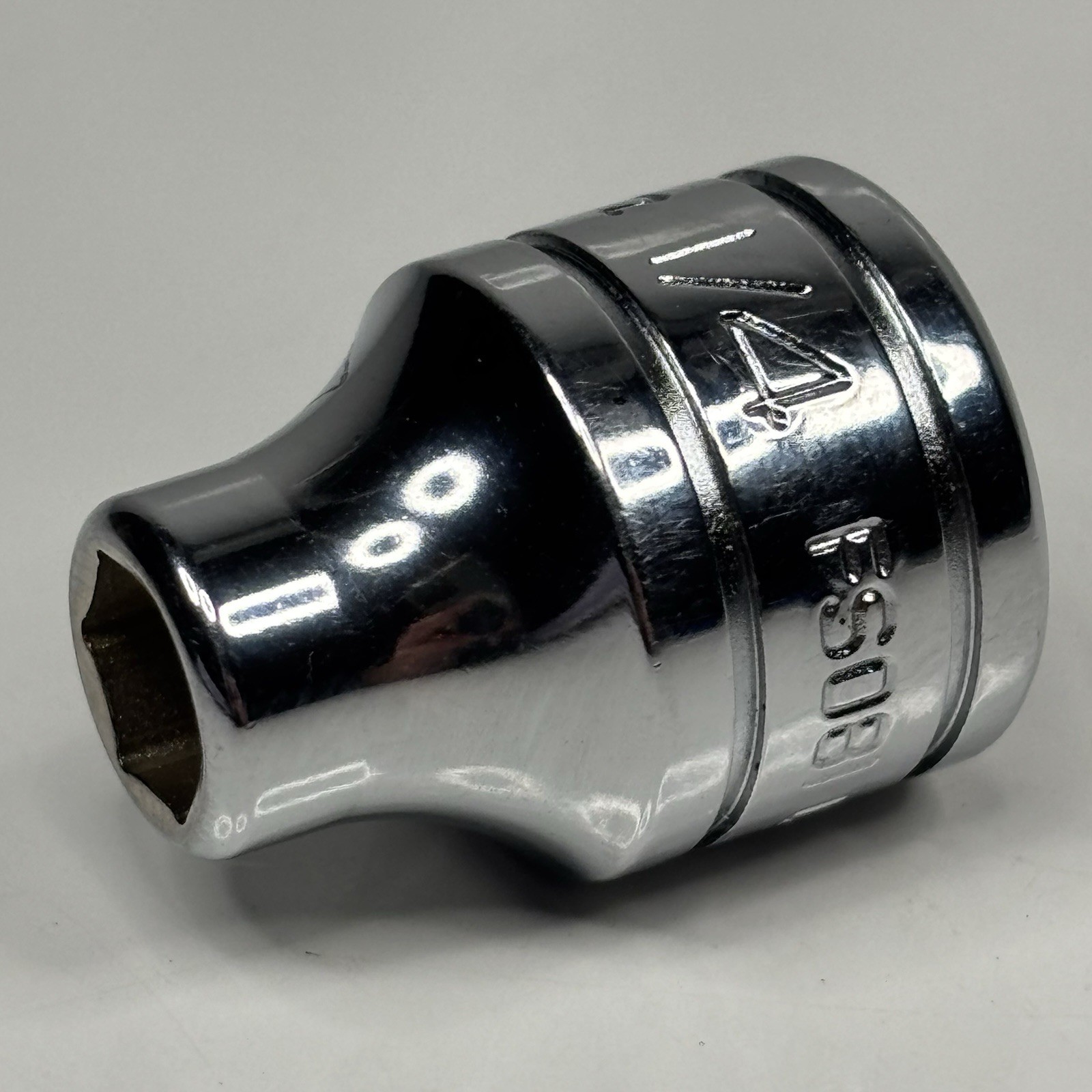 Snap On Tools FS081 3/8 Dr 6Pt SAE 1/4 Flank Dr Shallow Chrome Socket USA 2001