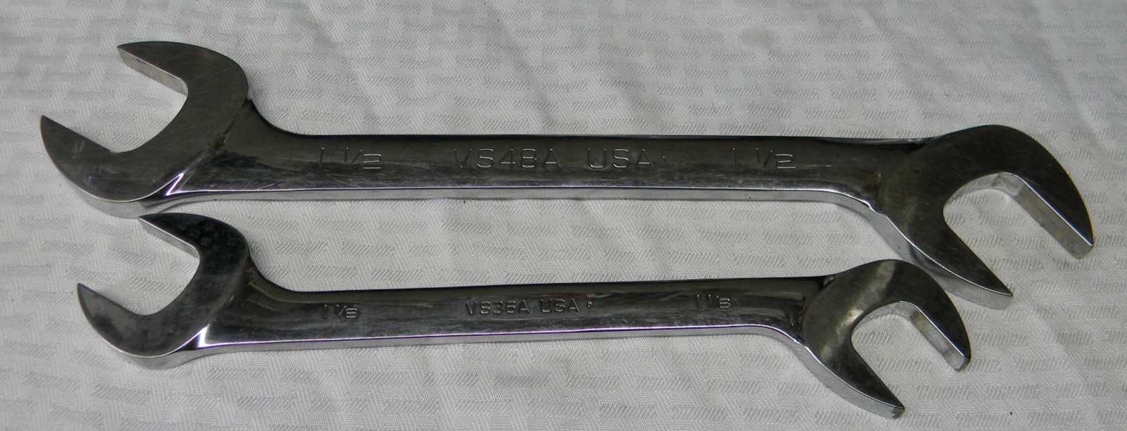 SNAP-ON 2PC SAE FOUR-WAY ANGLE HEAD OPEN-END WRENCHES 1-1/8″,1-1/2″ #VS36A,VS48A