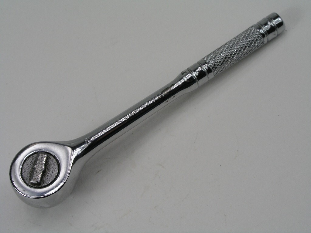 Short Handle 3/8″ Drive Ratchet Blackhawk GW9945