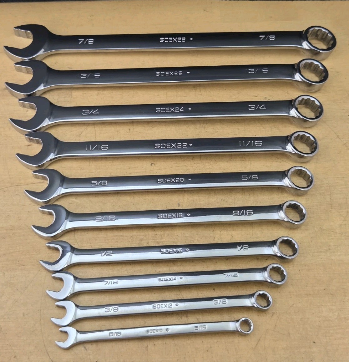 New Snap On SOEX710 – 10 Pc SAE Flank Drive Plus 12Pt Combination Wrench Set