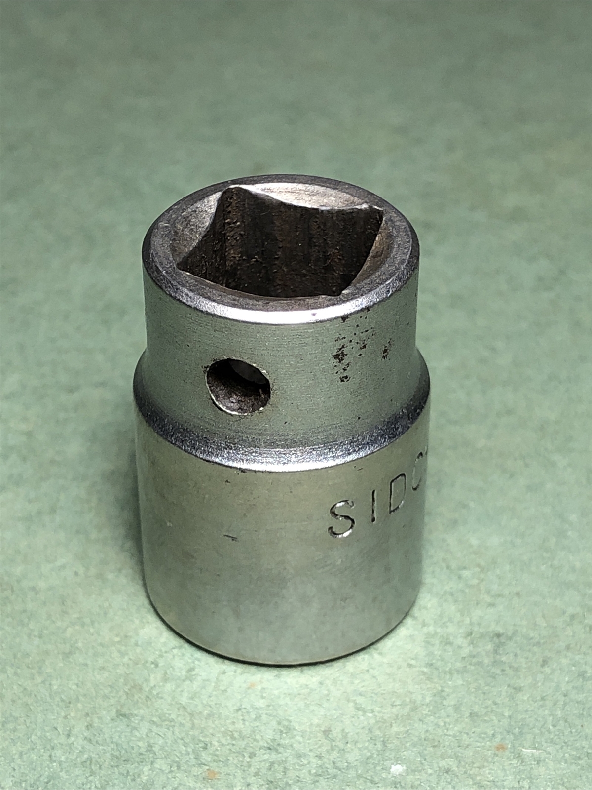 Vintage SIDCHROME | 11/16″ AF | 1/2″ Drive 12-Point Socket | Australia