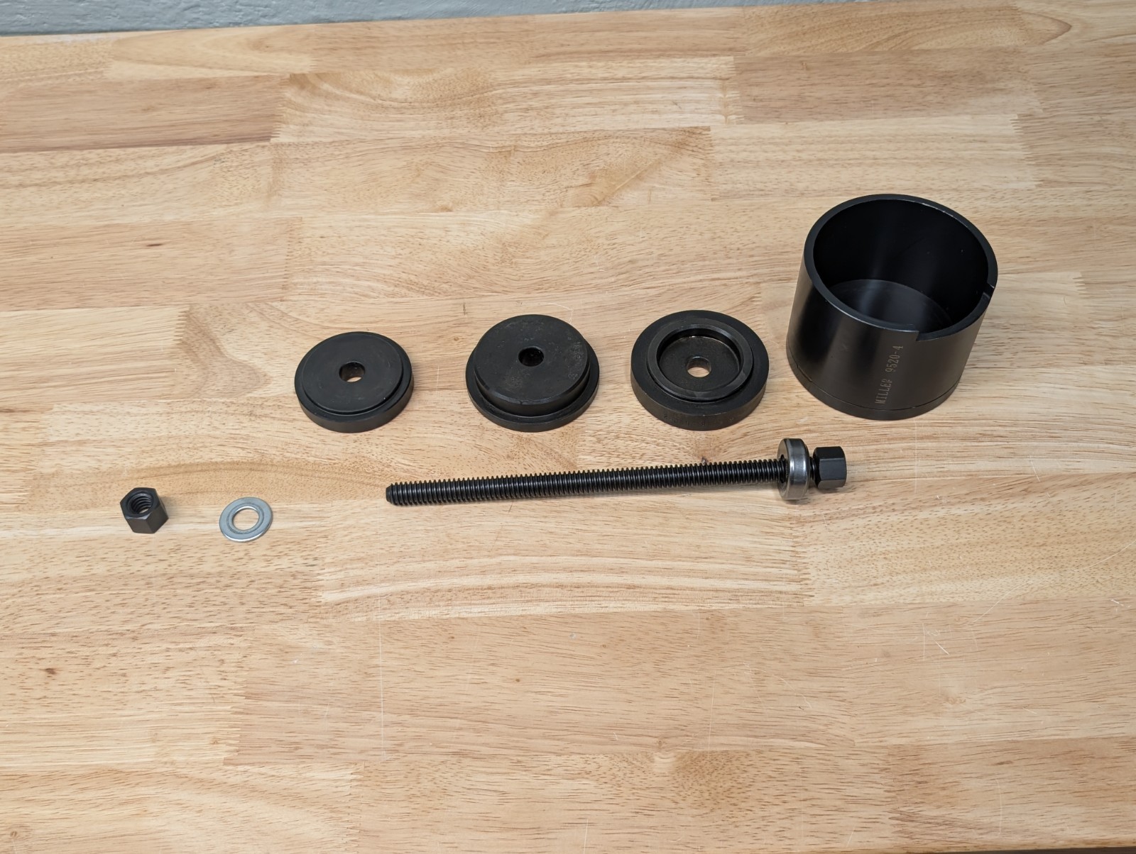 Miller Mopar Tools 9520 Rear Differential Remover Installer Tool Set