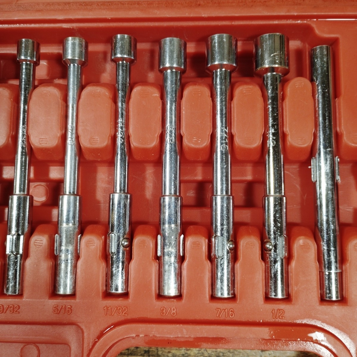 Mac Tools Standard SAE & Metric Nut Driver Set Holder Case