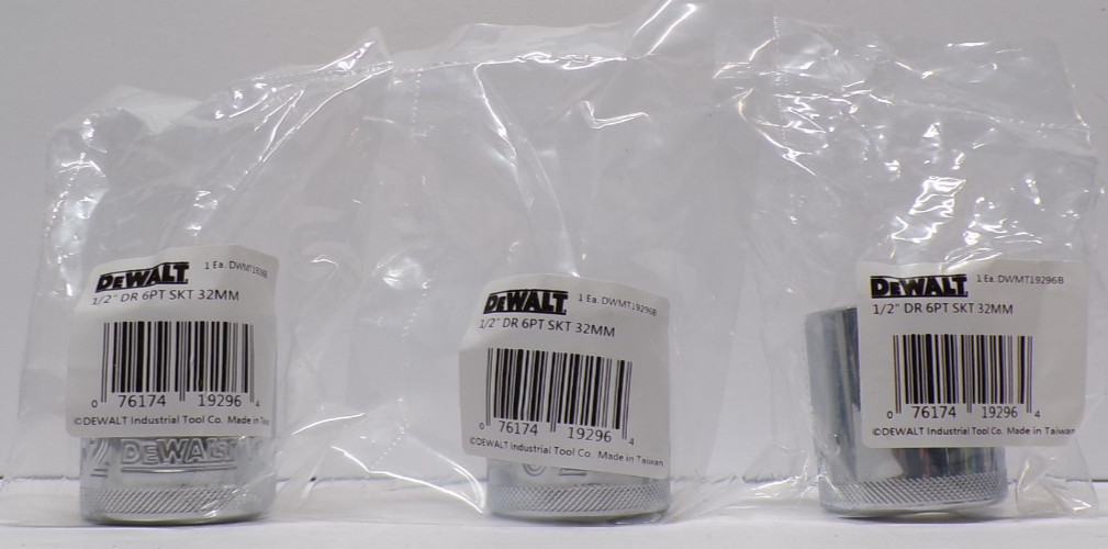 Lot of 3 DeWalt 1/2″ Drive 6 Point Socket 32MM