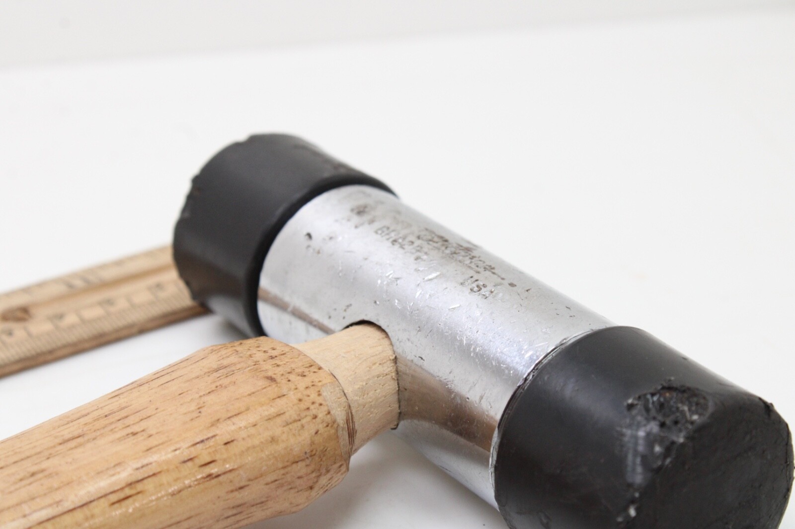 SNAP-ON BH92B 15-1/2″ Rubber Ends Wood Handle Non-Marring Hammer Mallet USA