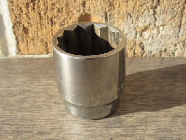MATCO C422 1/2″ DRIVE 1 5/16″ CHROME SHALLOW 12 POINT 1 & 5/16″ C 422 SOCKET SAE