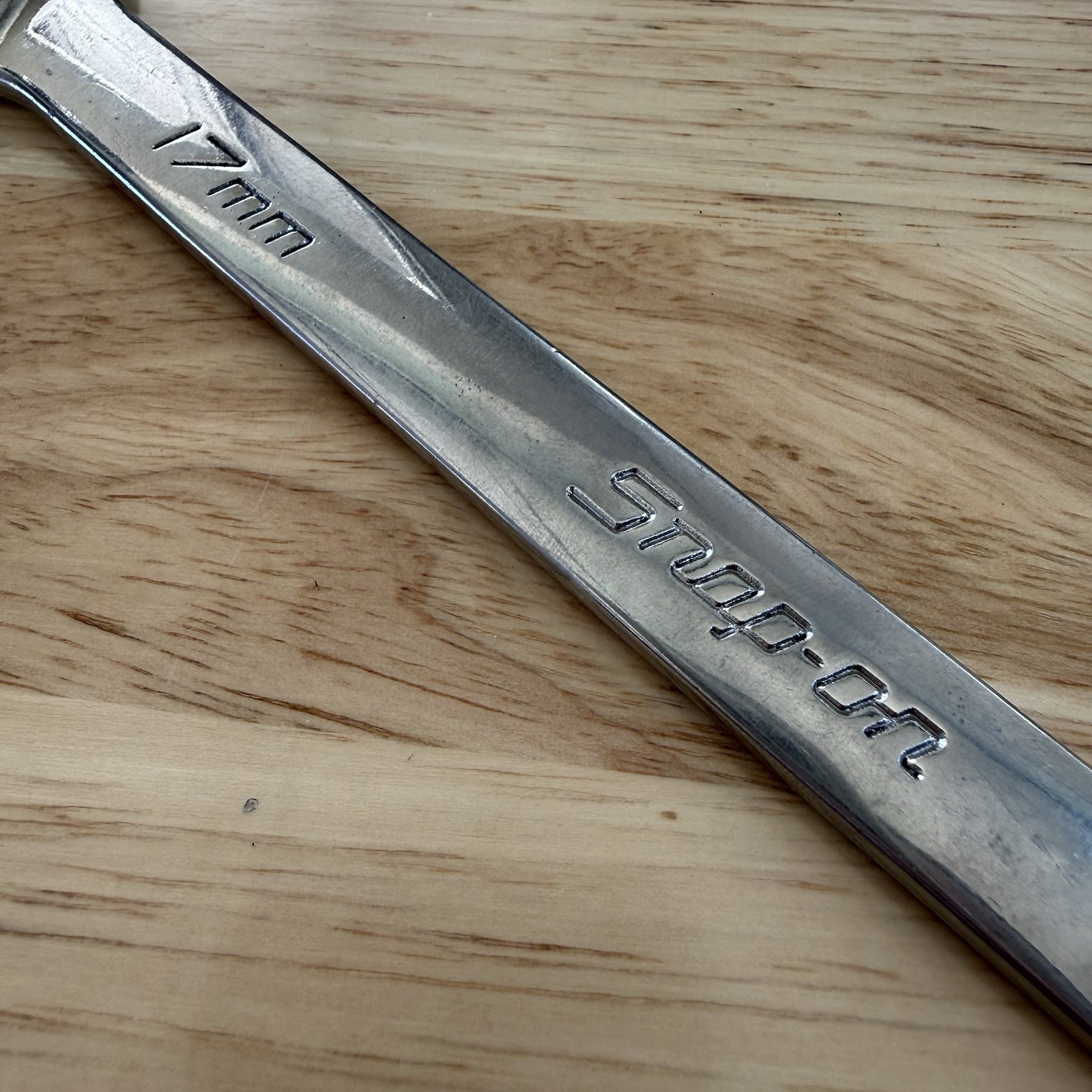 Snap-On OEXM170B Combination Wrench – 17mm – 12 Point Box End – USA- Metric