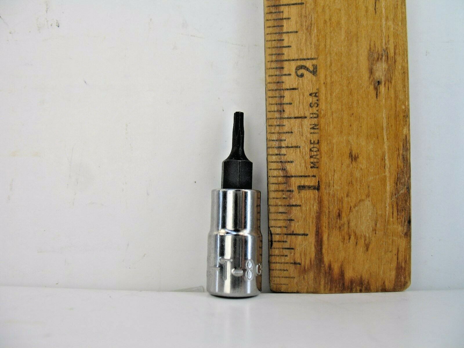 Craftsman 49308, 1/4″ Drive Torx Bit Socket T8 – Brand New