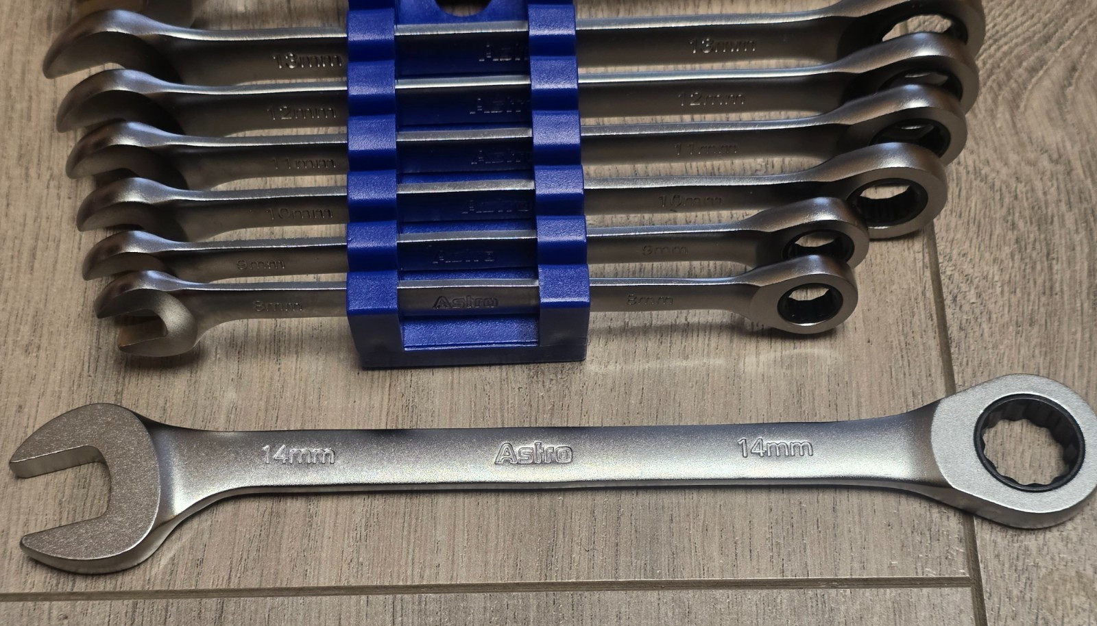 Astro Tools 12pc Razor Super-Thin Ratcheting Wrench Set 8-19mm w/ Rack #71012