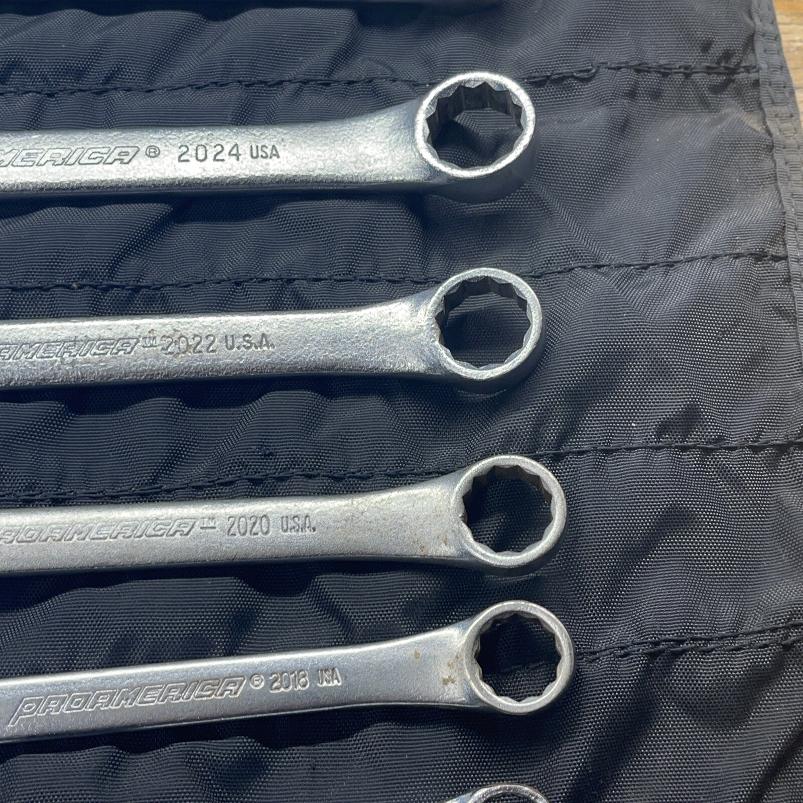 15 Piece Proamerica USA SAE 12 Point Combination Wrench Set 1/4 – 1-1/8 + Roll