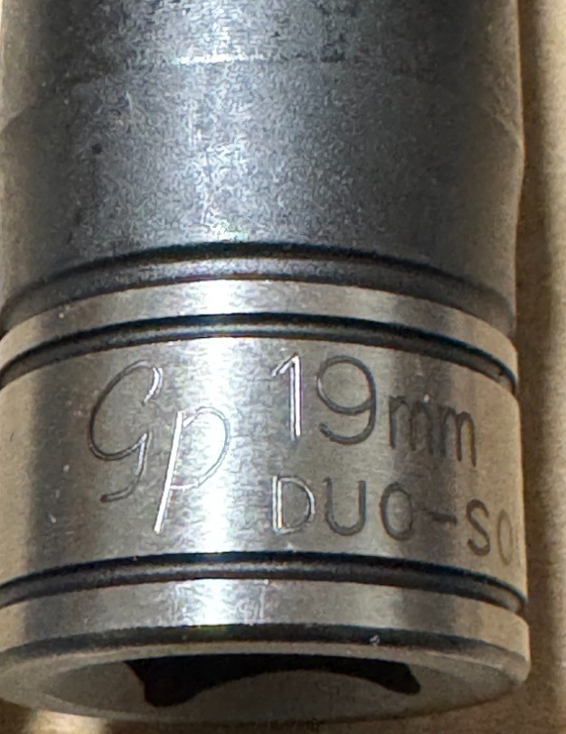 82119MD | 1/2″ Drive x 19mm Deep Length 12 Pt Duo-Socket Lifetime Warranty