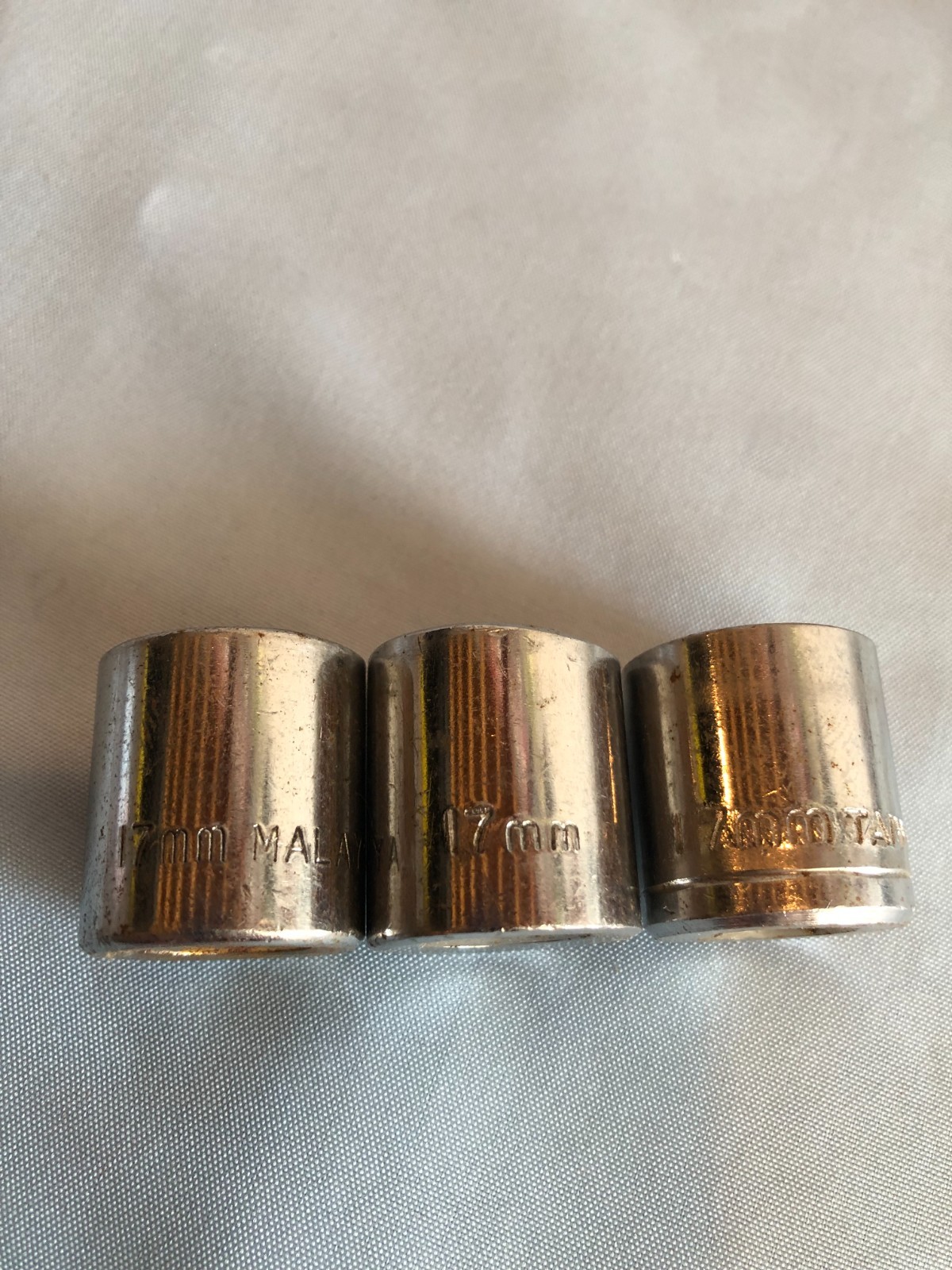 LOT of 15 Sockets – Various Sizes with Duplicates SEE PICS for Sizes #F12