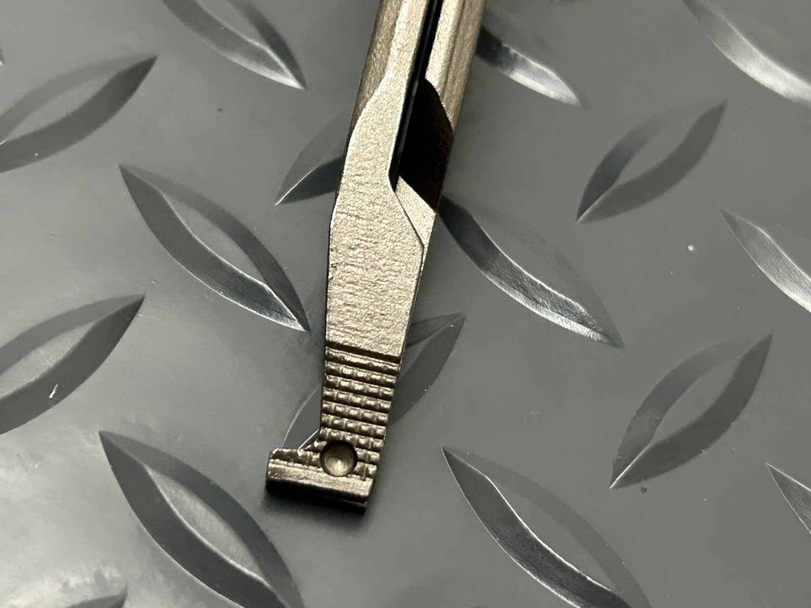 Snap on USA SRP2B RED Soft Grip High Leverage Snap Ring Pliers Spring Loaded NEW