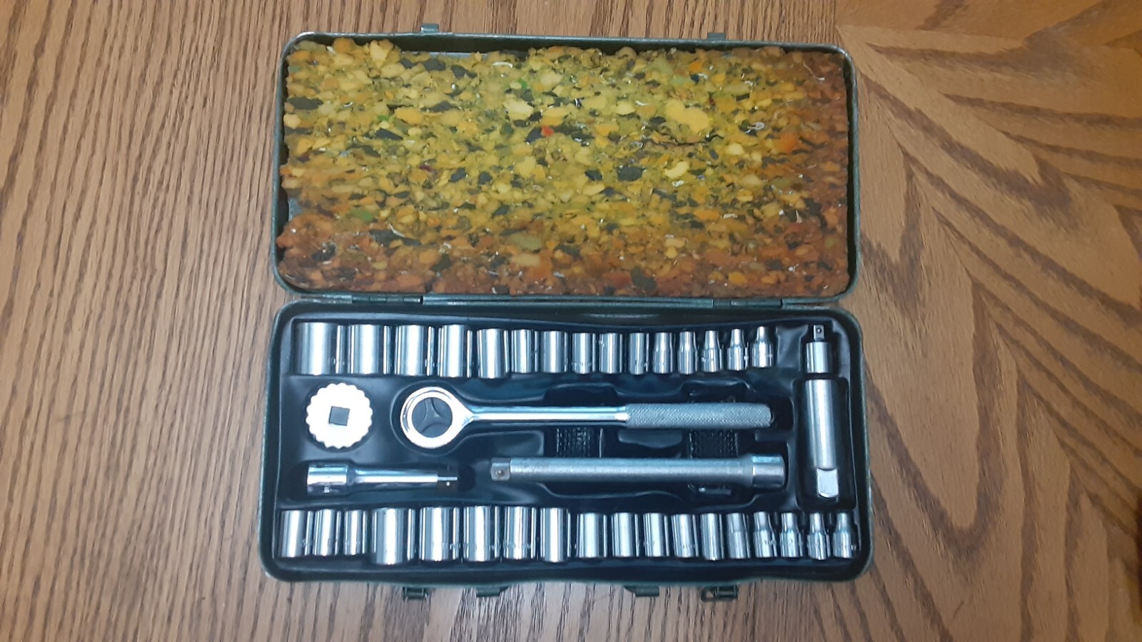 Cobra 40 pcs. Socket Wrench Ratchet Set METRIC/SAE with Case COMPLETE Used Tool