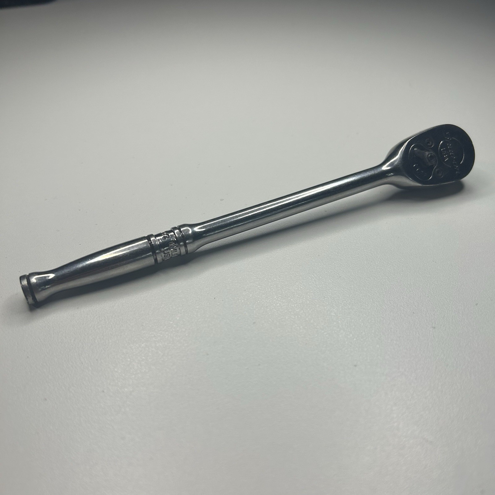 Snap On TML830 – 1/4″ Drive Sealed Head Long 5″ Handle Ratchet Pat 4934220
