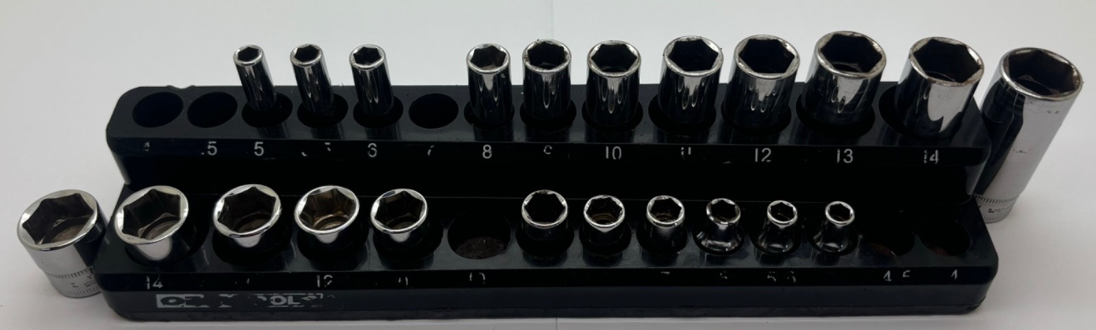 Snap On 112STMMY & 112TMMY 1/4″ Dr- 22pc deep/shallow sockets