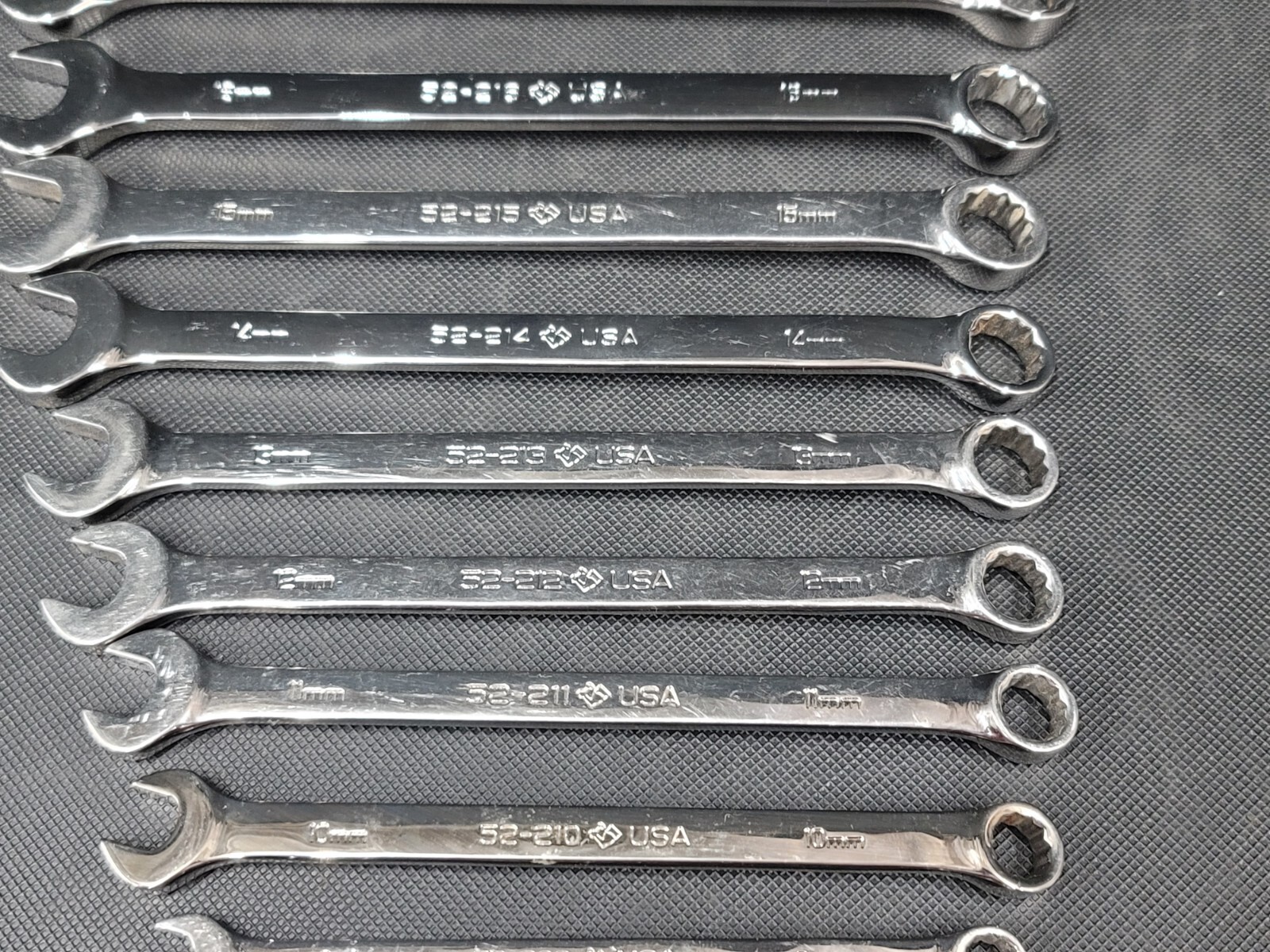 Armstrong Tools 15 pc 12 point Metric Combo Wrench Set 7-19mm & 21-22mm GMTK 52