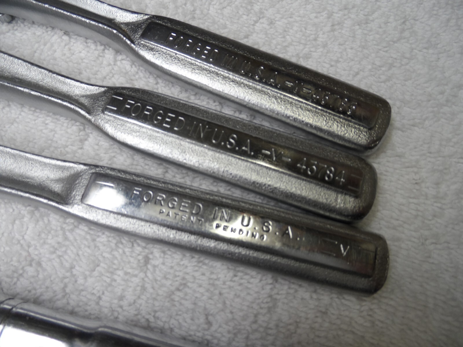 Craftsman 3/8″ Drive Ratchet Set USA lot of 4 pcs- PN 43796, No PN, 43784, 43785