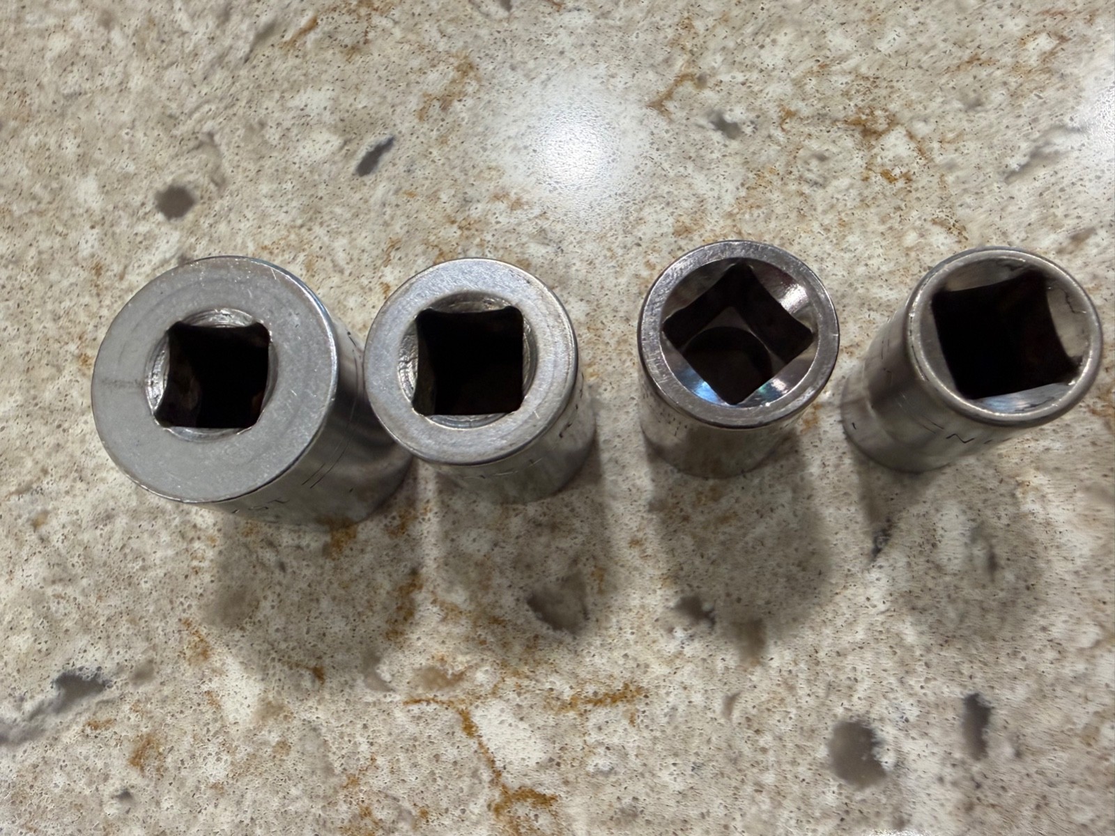Craftsman 1/2″ Sockets – 15/16″, 3/4″, 9/16″, 17mm. Good Pre-Owned Condition