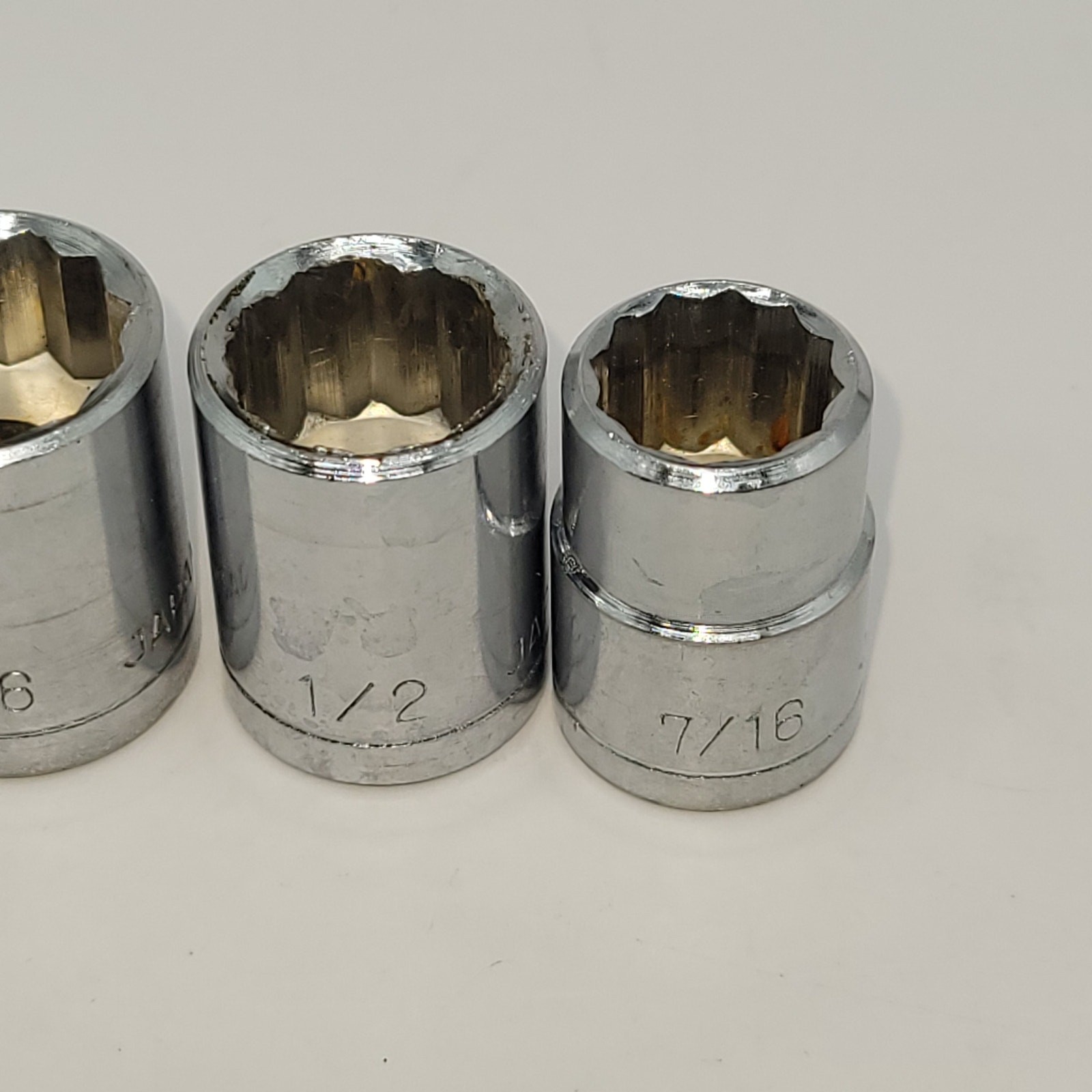 4 X 3/8″ drive sockets 12 Point SAE 5/8″ 9/16″ 1/2″ 7/16″ – Japan