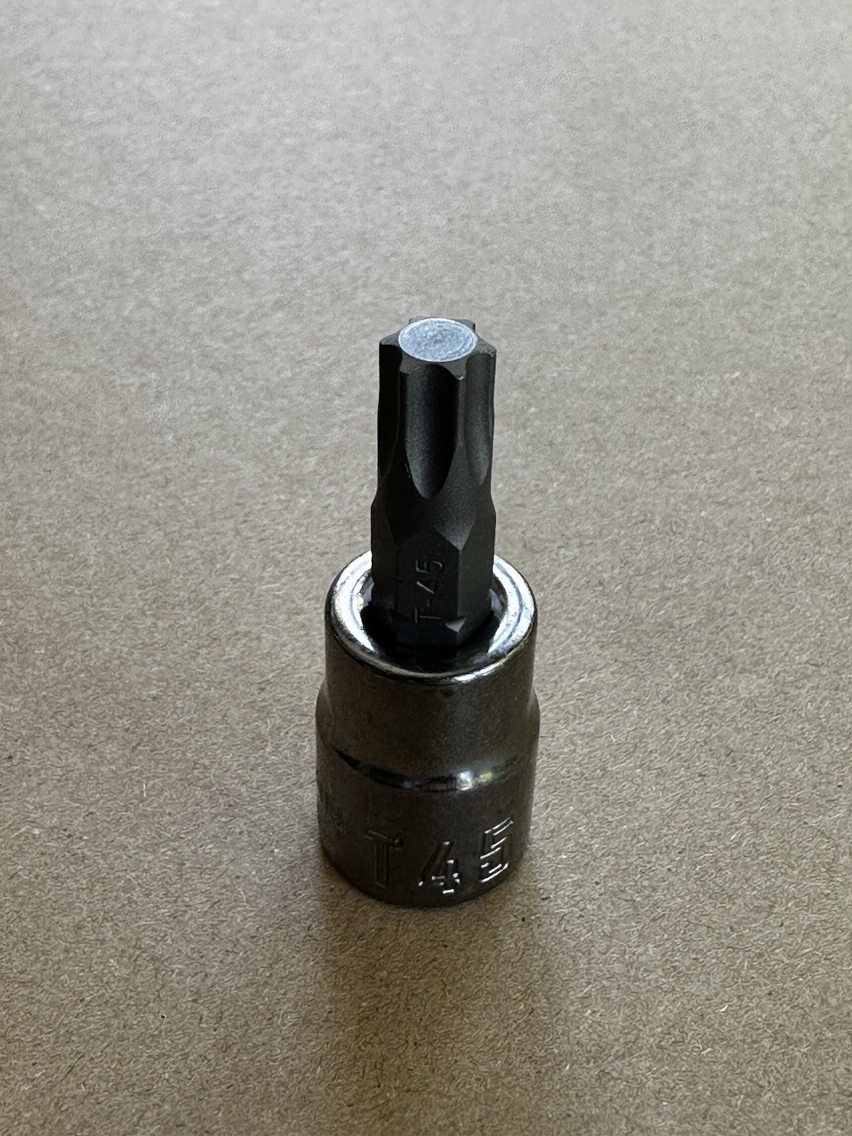 Craftsman Sockets 3/8″ Drive T45 Torx Bit Socket CMMT42666. 0321
