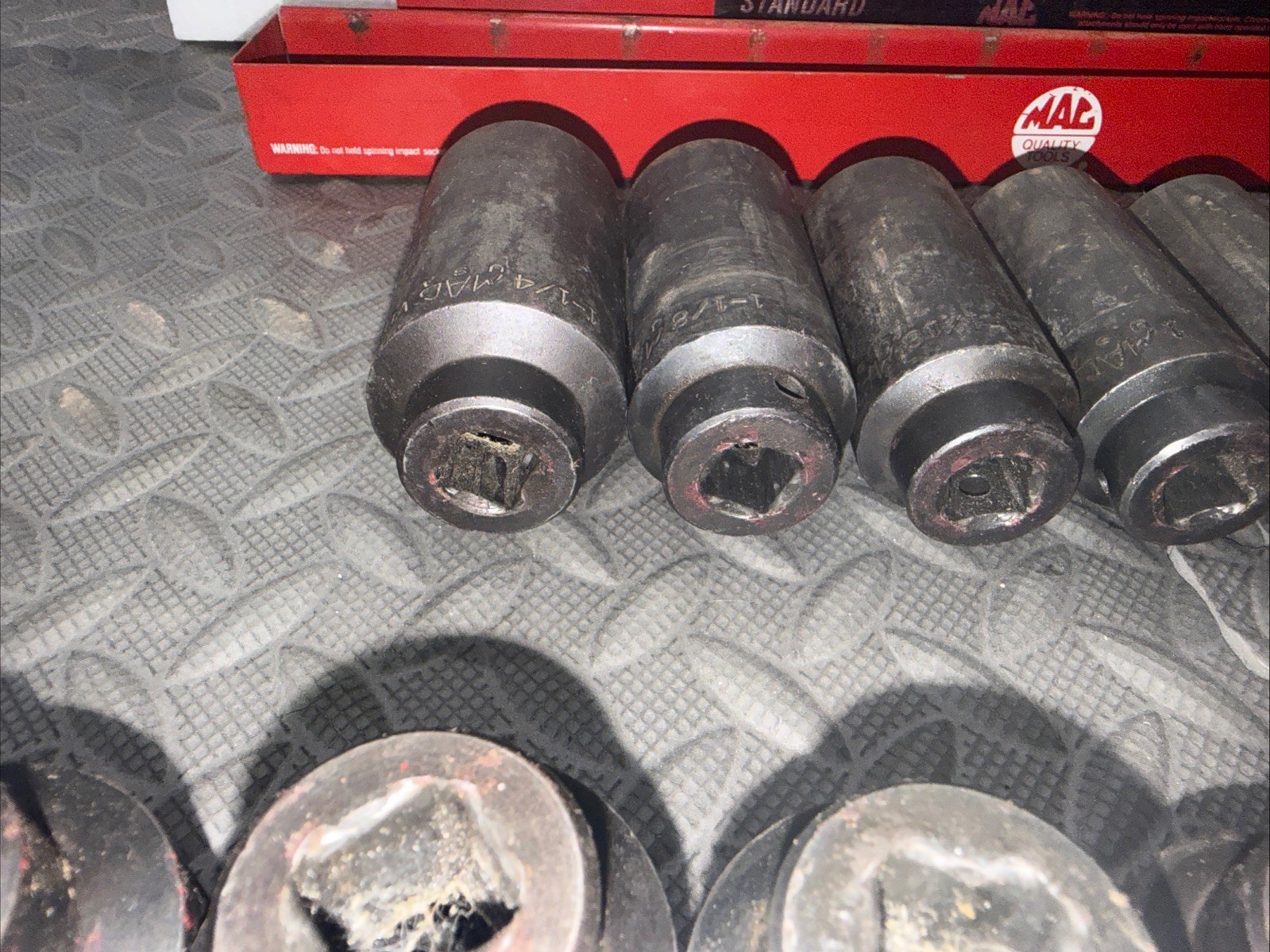 Mac Tools 28pc 1/2” SAE Impact Socket Sets Shallow And Deep 3/8 To 1 -1/4