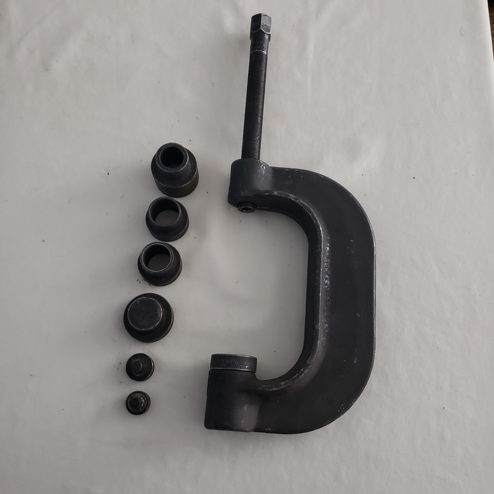 Snap-on Tools CJ91D Ball Joint Universal Bearing Press & 7 Adapters Accessories