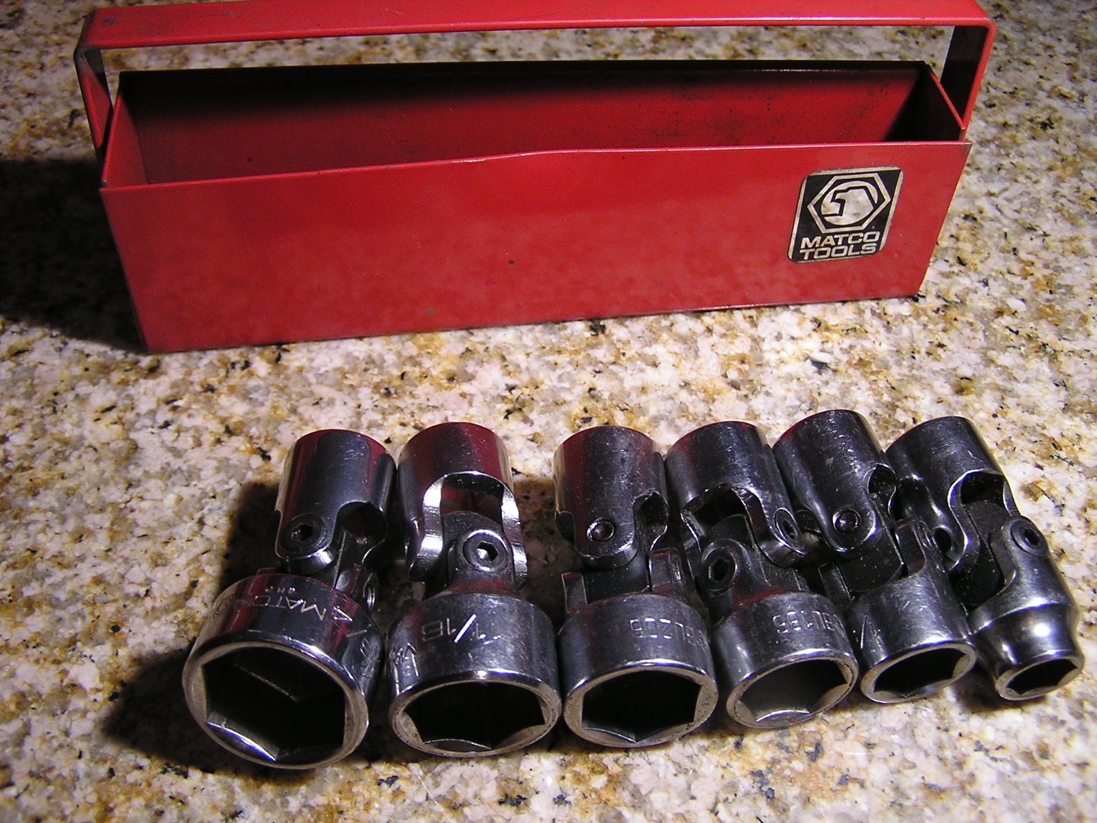 MATCO TOOLS 3/8″ DRIVE 6-P UNIVERSAL SOCKET SET 3/4″-3/8″ 6pcs W/TRAY