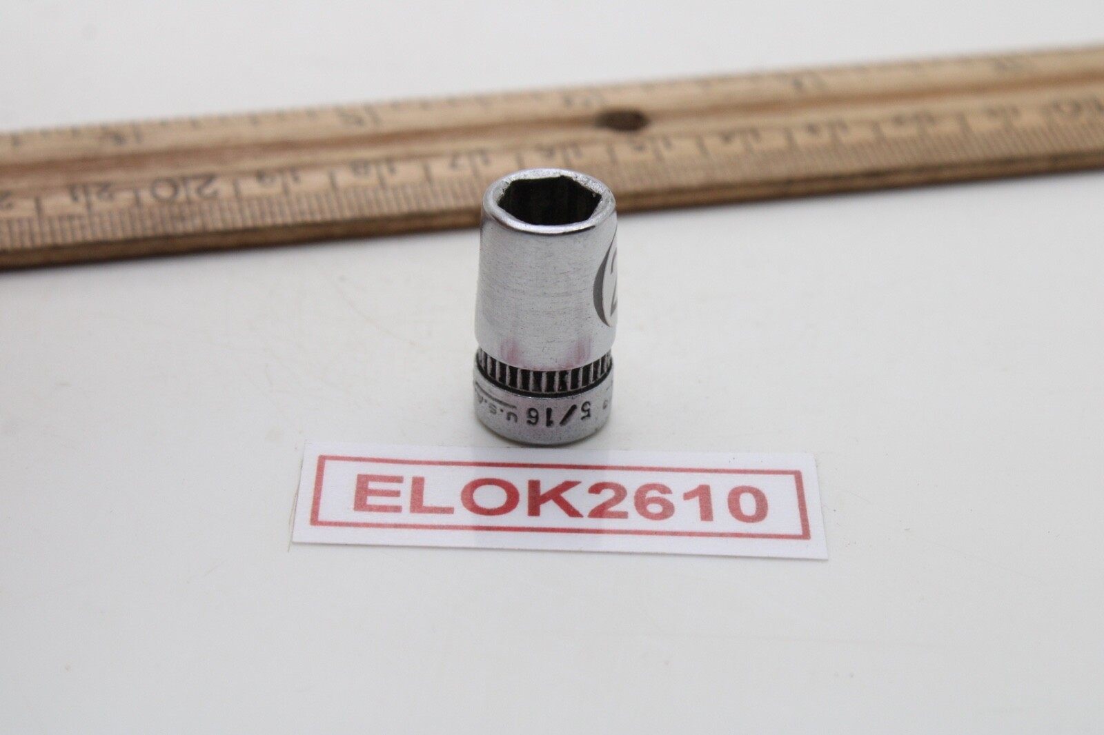 Indestro 2810 5/16″ 1/4″ Drive SAE Chrome 6 Point Socket USA