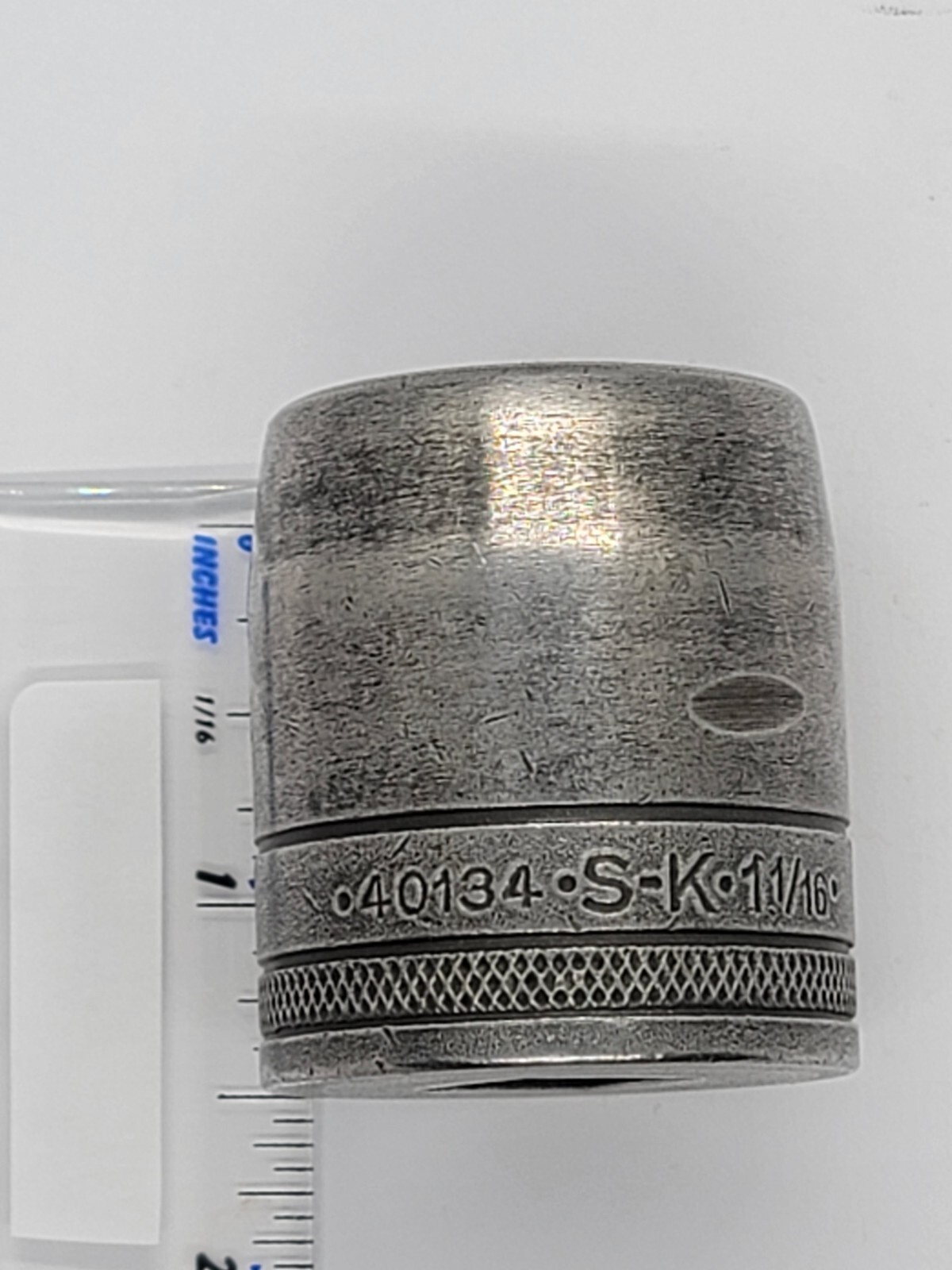 SK 1/2″ Drive 12 Point 1 -1/16 In. Shallow SAE Socket 40134 Knurled S111
