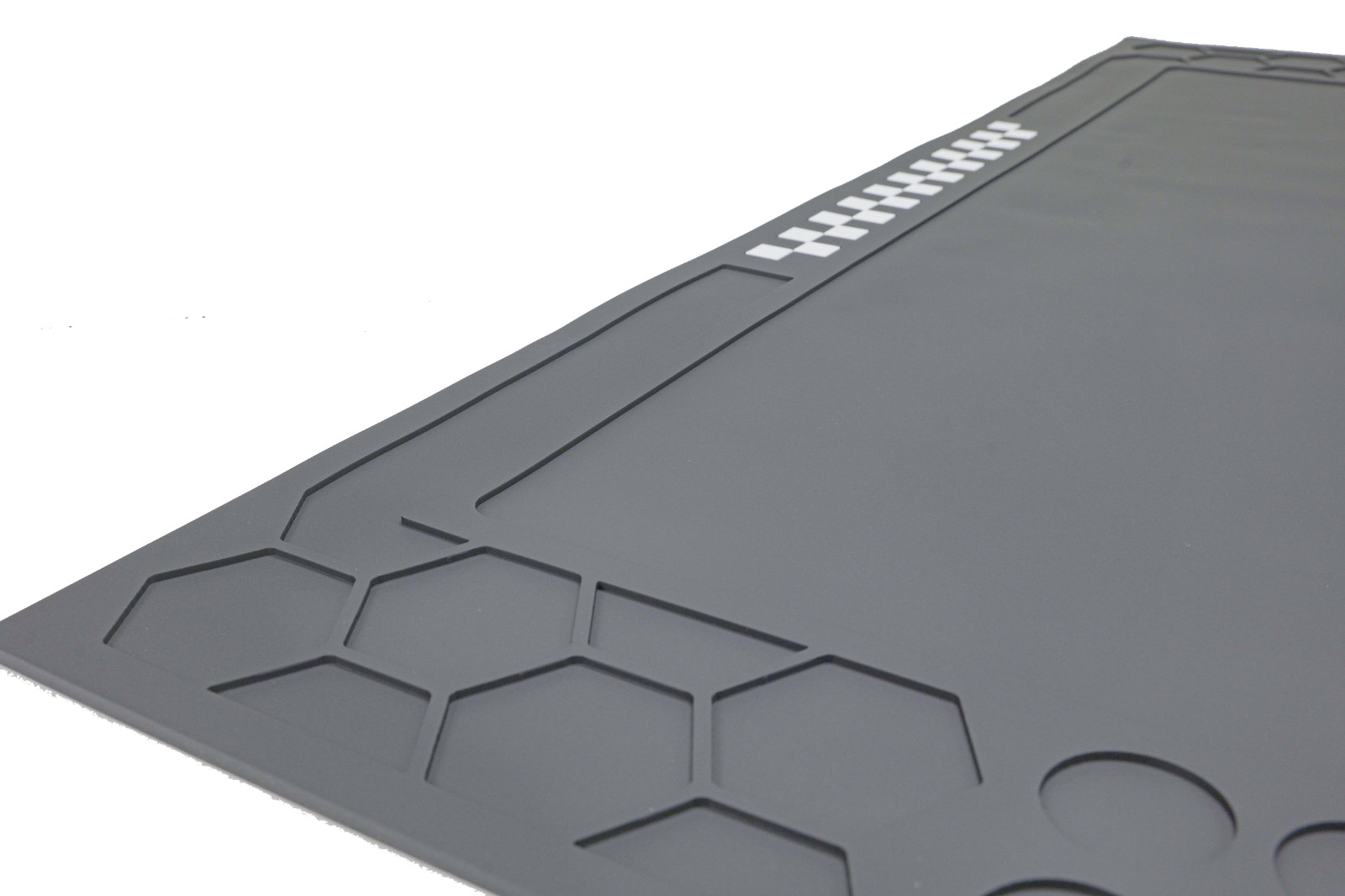 TrackPack – RC Raceworx Worx Pit Mat in Black & White + MAX Guard Soldering Mat