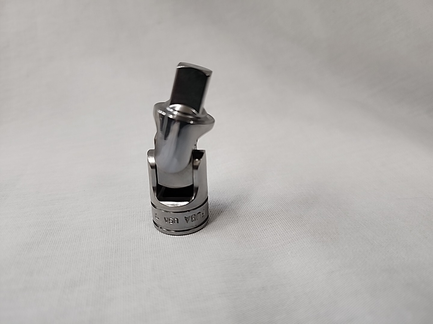 Preowned Snap-On 3/8″ Drive 2-1/16″ Friction Ball Universal Joint FU8A