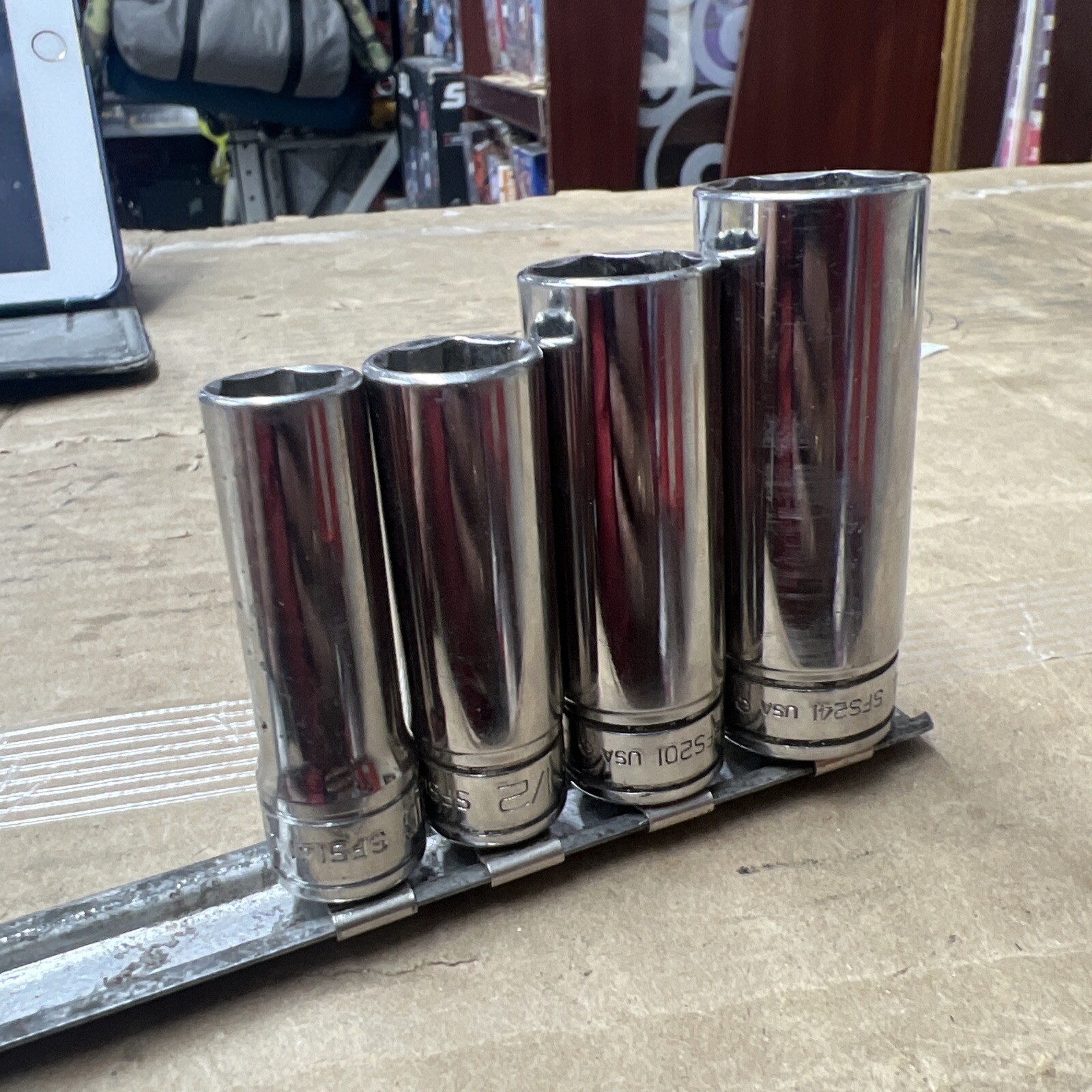 Snap-On Tools USA 211SFSY 4pc SAE Deep Chrome Socket Set 3/8″ Drive 6 Point