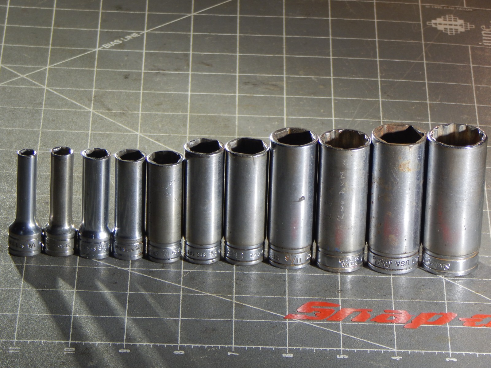 Snap On 11Pc SAE 3/8″ Dr Deep Socket Set 1/4″ 7/8″ 6Pt 2 12Pt 211sfsy